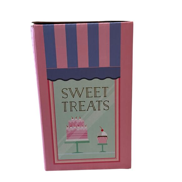 Sweet Treats Easter Cupcakes Pastel Bunny Rabbit Decor Set of 3 New - Picture 10 of 15